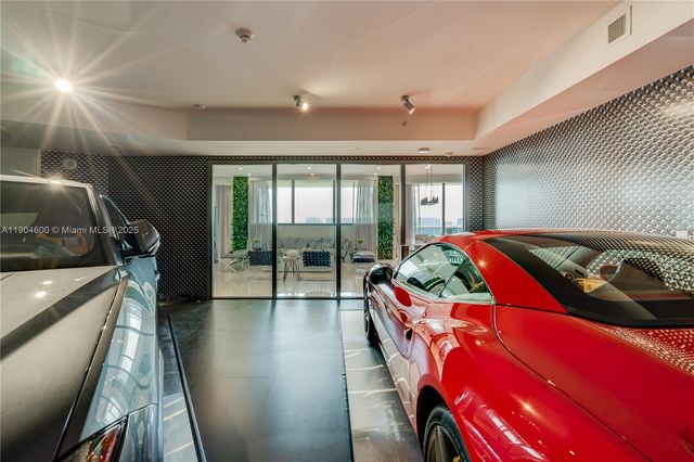 18555 Collins Avenue 2403, Sunny Isles Beach, FL 33160