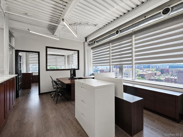 13631 41st Avenue 8A, Flushing, NY 11355