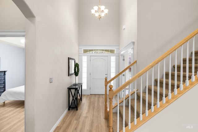 4481 N Diamond Creek, Meridian, ID 83646