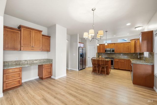 4481 N Diamond Creek, Meridian, ID 83646