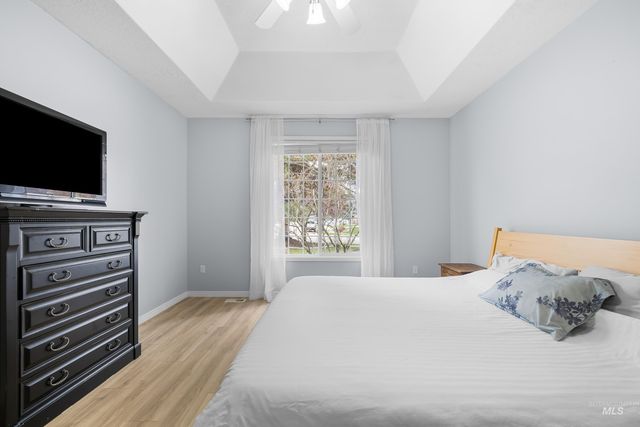 4481 N Diamond Creek, Meridian, ID 83646