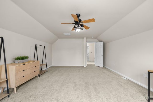 4481 N Diamond Creek, Meridian, ID 83646