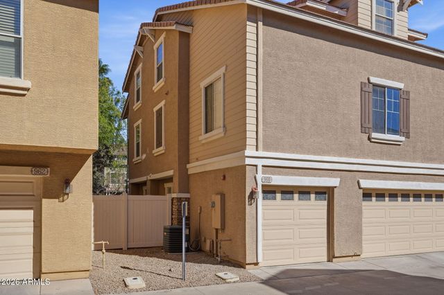 960 W ASPEN Way, Gilbert, AZ 85233