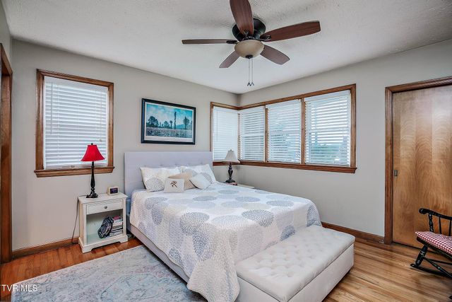 1312 Pineola Avenue, Kingsport, TN 37664