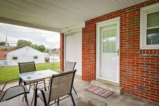 1312 Pineola Avenue, Kingsport, TN 37664