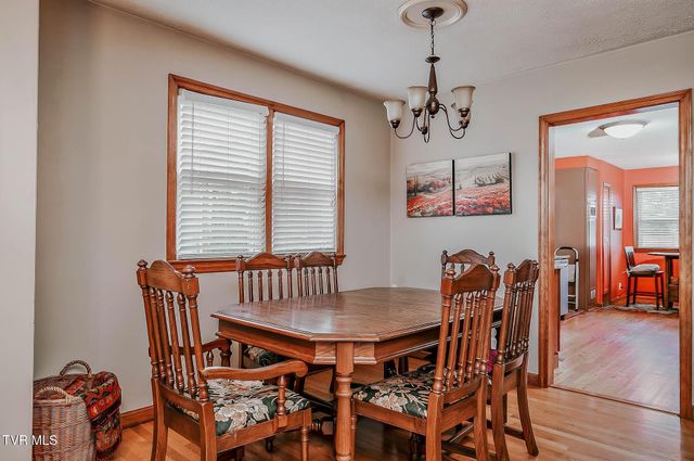 1312 Pineola Avenue, Kingsport, TN 37664