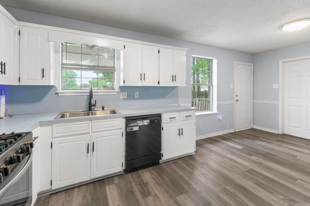 38 Park Circle, Cabot, AR 72023