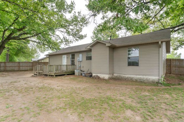 38 Park Circle, Cabot, AR 72023