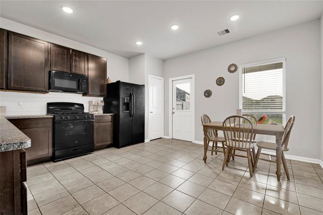 706 French Lavender Lane, Crosby, TX 77532