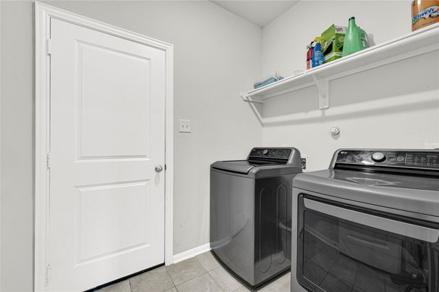 706 French Lavender Lane, Crosby, TX 77532