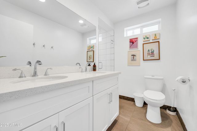 8614 E Monterey Way, Scottsdale, AZ 85251