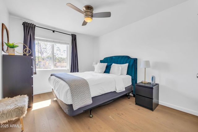 8614 E Monterey Way, Scottsdale, AZ 85251