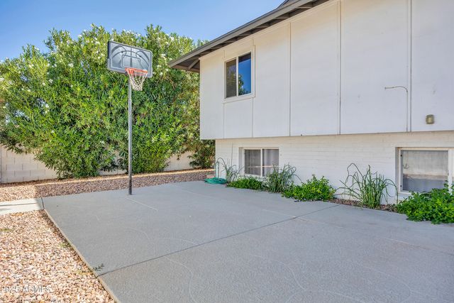 8614 E Monterey Way, Scottsdale, AZ 85251