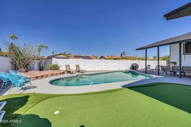 8614 E Monterey Way, Scottsdale, AZ 85251