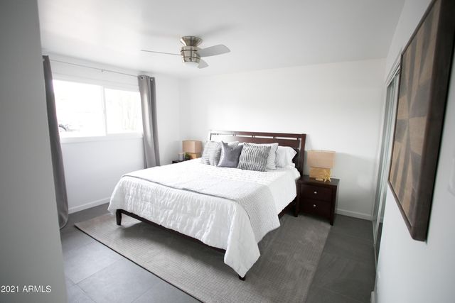 8614 E Monterey Way, Scottsdale, AZ 85251