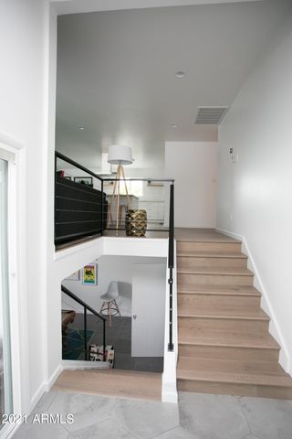 8614 E Monterey Way, Scottsdale, AZ 85251