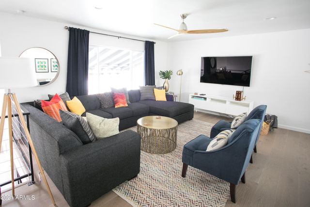 8614 E Monterey Way, Scottsdale, AZ 85251