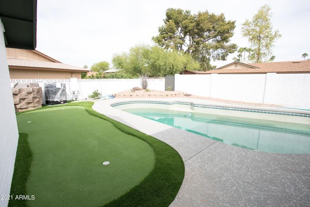 8614 E Monterey Way, Scottsdale, AZ 85251