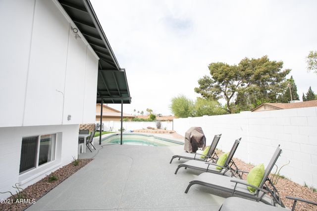 8614 E Monterey Way, Scottsdale, AZ 85251