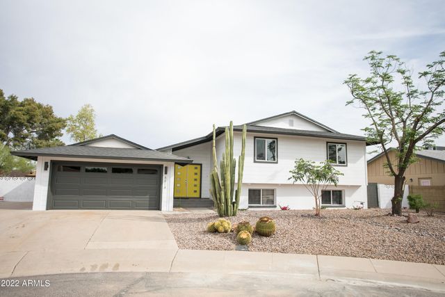 8614 E Monterey Way, Scottsdale, AZ 85251