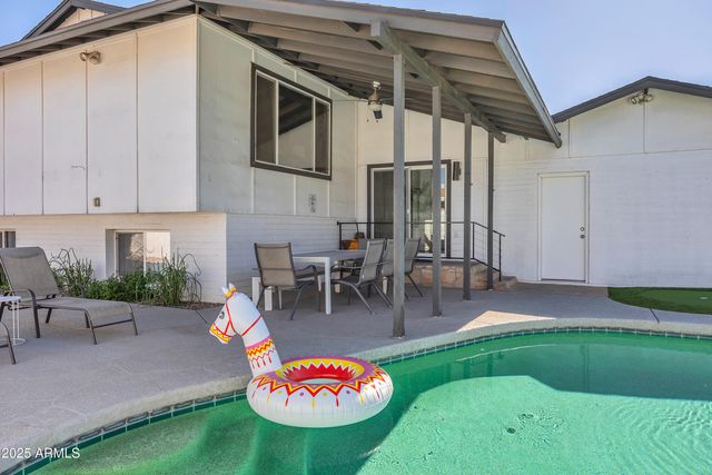 8614 E Monterey Way, Scottsdale, AZ 85251