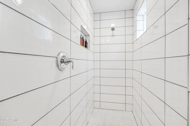 8614 E Monterey Way, Scottsdale, AZ 85251