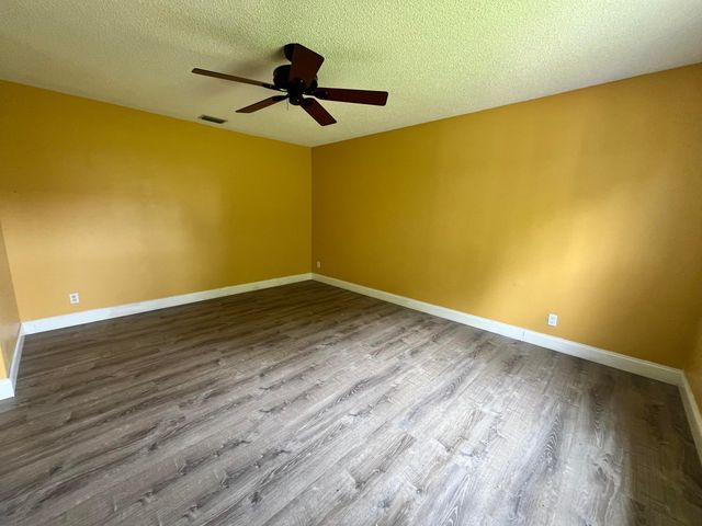 5855 Timber Valley Drive, Lake Worth, FL 33463