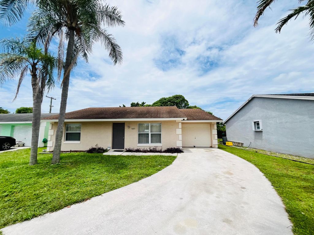 5855 Timber Valley Drive, Lake Worth, FL 33463