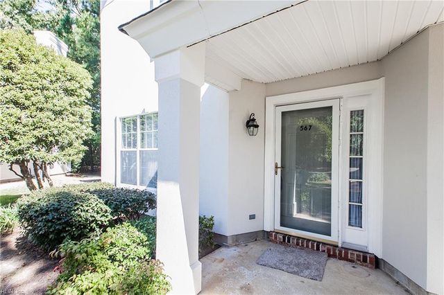 567 Seahorse RN, Chesapeake, VA 23320