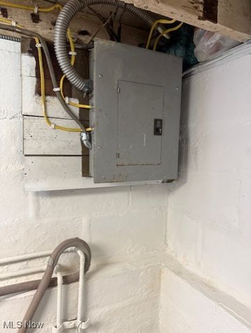 1487 E 173 Street, Cleveland, OH 44110