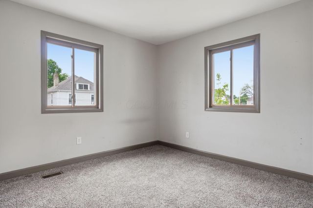 64 S Princeton Avenue, Columbus, OH 43222