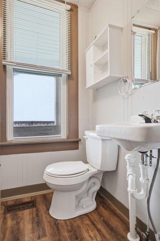 64 S Princeton Avenue, Columbus, OH 43222