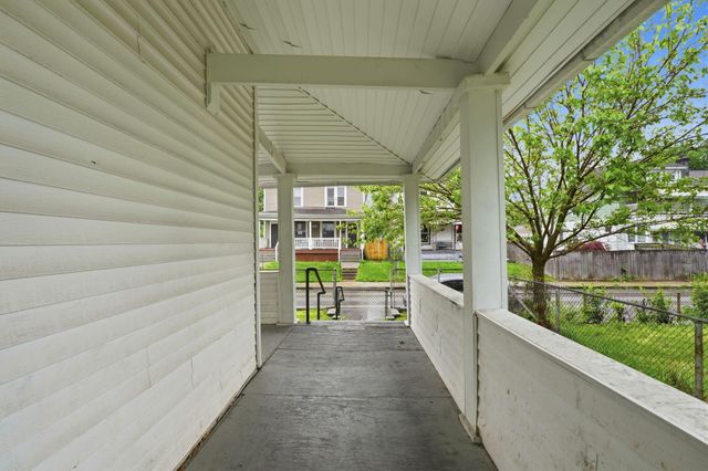 64 S Princeton Avenue, Columbus, OH 43222