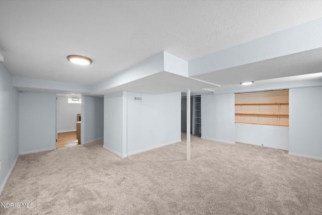 5745 Dornell Drive, Sylvania, OH 43560