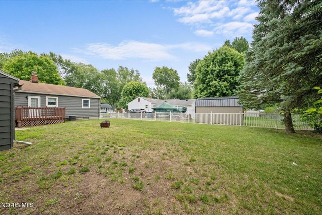 5745 Dornell Drive, Sylvania, OH 43560