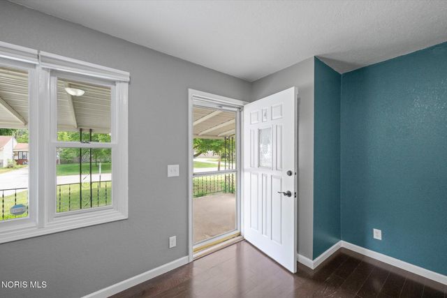 5745 Dornell Drive, Sylvania, OH 43560