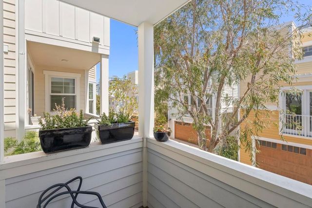 7718 Ivanhoe, La Jolla, CA 92037