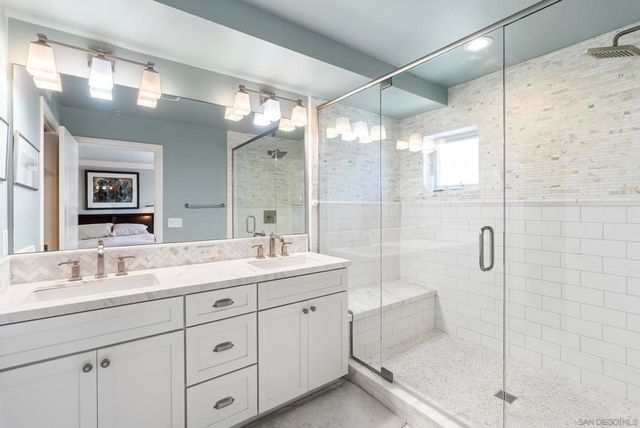 7718 Ivanhoe, La Jolla, CA 92037