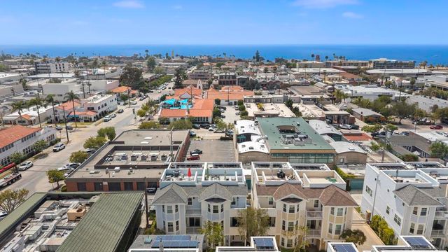 7718 Ivanhoe, La Jolla, CA 92037