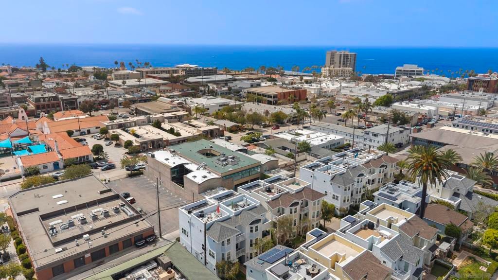 7718 Ivanhoe, La Jolla, CA 92037