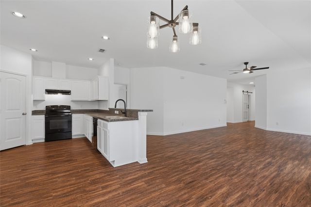 2839 Saint David Drive, Dallas, TX 75233