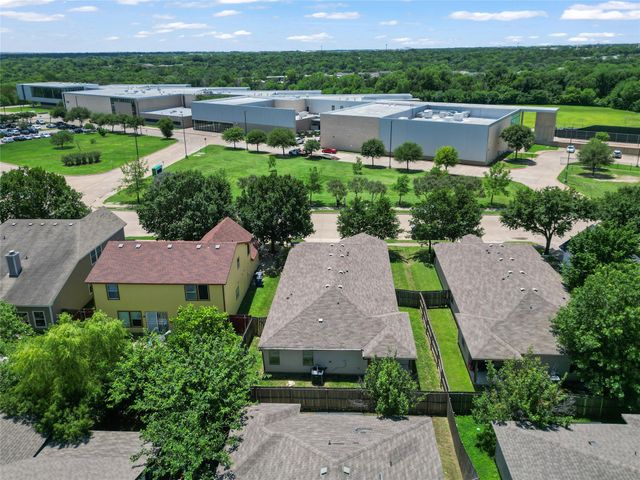 2839 Saint David Drive, Dallas, TX 75233