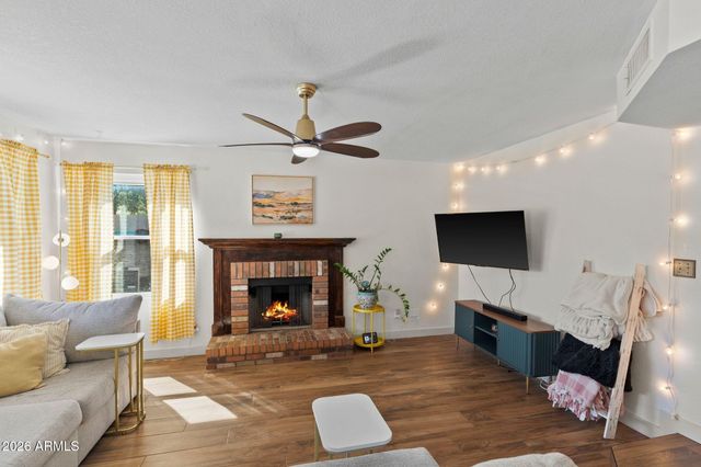 14435 S 35TH Street, Phoenix, AZ 85044