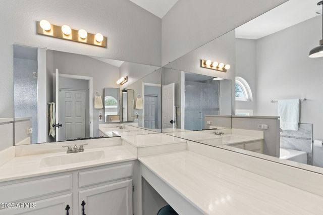 14435 S 35TH Street, Phoenix, AZ 85044