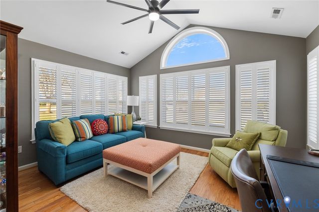 5753 Magnolia Shore Ln, Chester, VA 23831