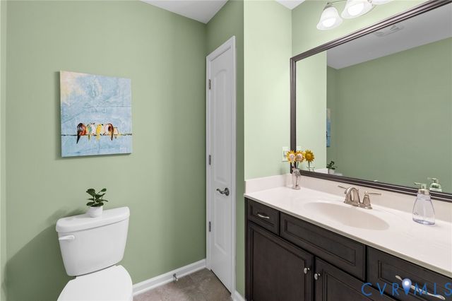 5753 Magnolia Shore Ln, Chester, VA 23831