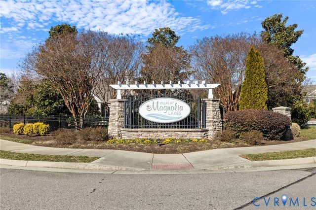 5753 Magnolia Shore Ln, Chester, VA 23831