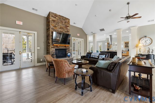 5753 Magnolia Shore Ln, Chester, VA 23831