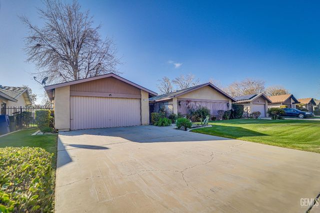 705 New Stine Road, Bakersfield, CA 93309