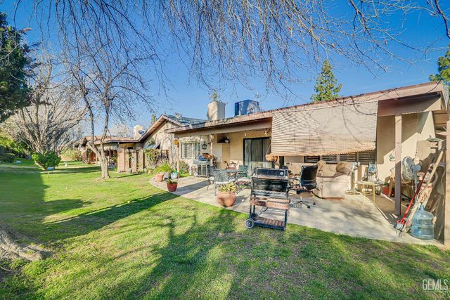 705 New Stine Road, Bakersfield, CA 93309